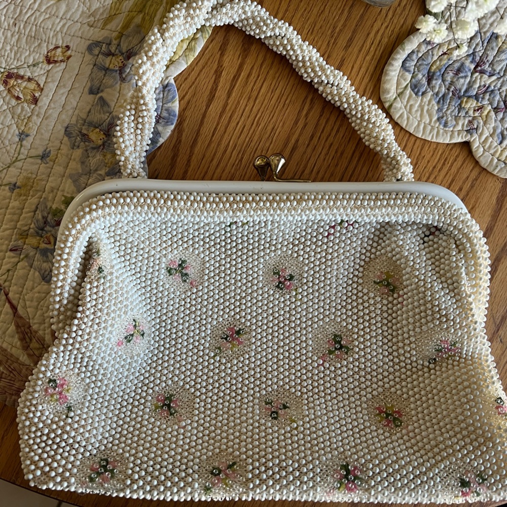 Corde-Bead Beaded Floral White Vintage Clutch With Mirror, GUC